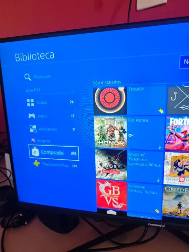 Ps4 PRO+2 controle+jogos,na caixa 