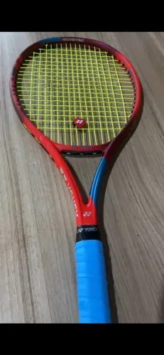 Yonex vcore 100