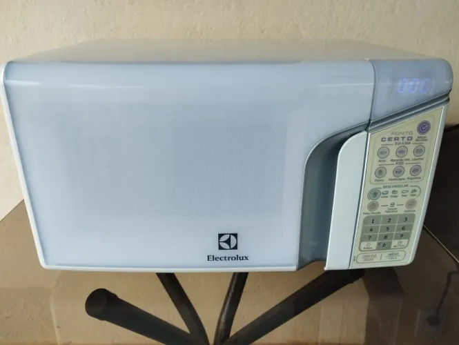 Microondas Electrolux 27 litros