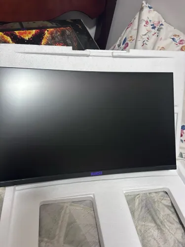 Monitor 189hz 23.8 polegadas curvo