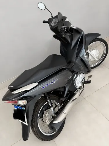 Honda Biz 2021 em perfeito estado