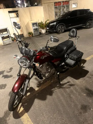 Bagageiro com encosto para chopper road