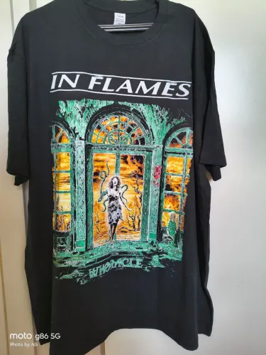 Camiseta rock metal