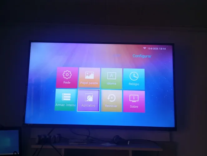 TV SMART 50 polegadas Philco c/ controle