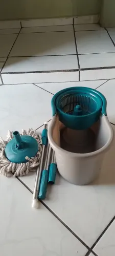Mop giratorio
