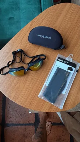 Kit natação speedo/óculos espelhados