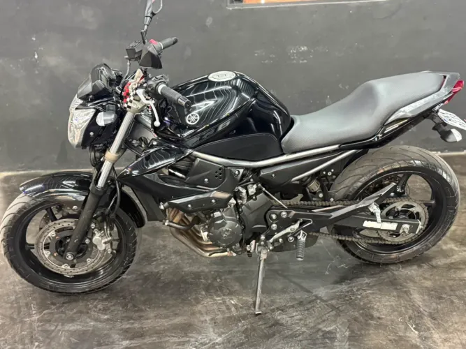 XJ6 600cc 2010