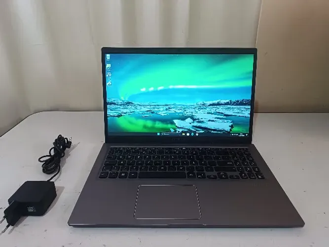 Notebook Ryzen 5 3500u, 8GB, SSD 240GB