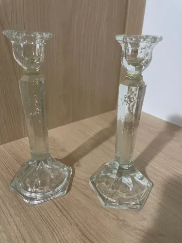 Castiçal antigo de vidro