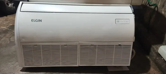 Ar condicionado piso teto Elgin 36.000 BTUs