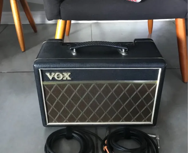 Amplificador VOX pathfinder 10