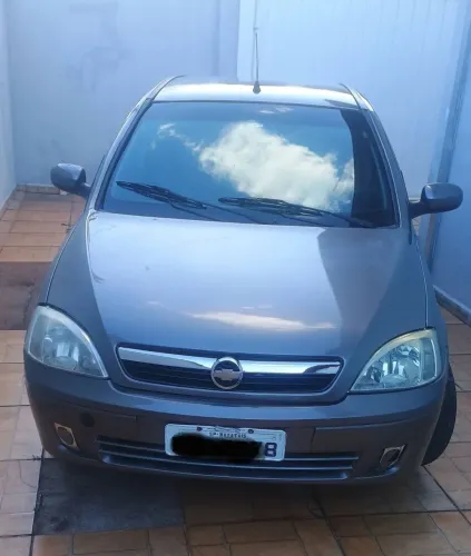 Chevrolet Corsa Sedan 1.8 MPFI Flexpower 8V 4P 2004