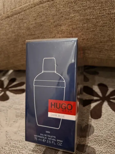 Perfume Hugo Boss Dark Blue Lacrado