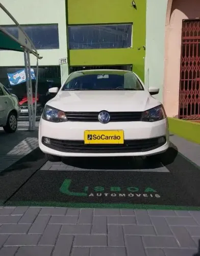 Volkswagen Voyage 1.0 Flex 12V 4P 2014