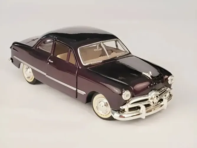 Miniatura Ford Coupe Burgundy 1949 Motormax 1/24