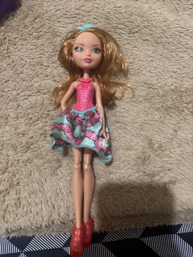Boneca Ever after high - Ashlynn Ella