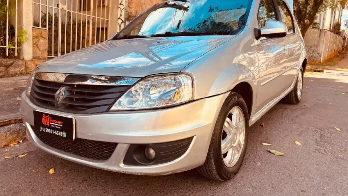 Renault Logan Expression Hi-flex 1.6 8V 4P 2011