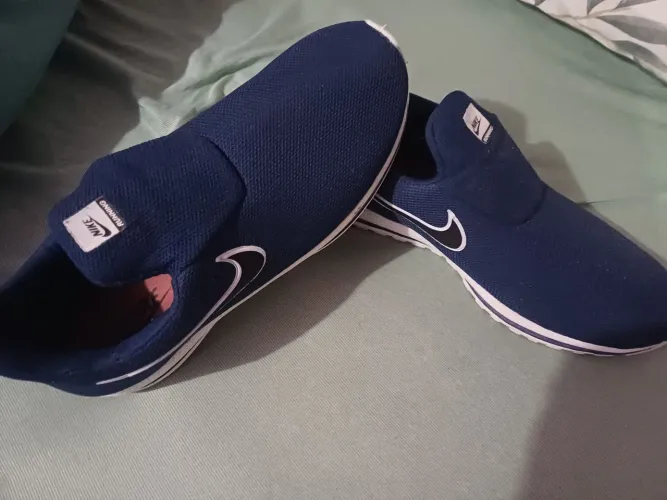Vendo tenis da Nike tamanho 42