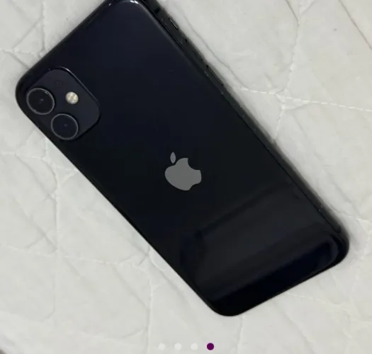 iPhone 11 128GB, ótimo estado, bateria boa, pronto pra uso!