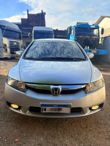 Honda Civic Sed. Lxl/lxl SE 1.8 Flex 16V Mec. 2011