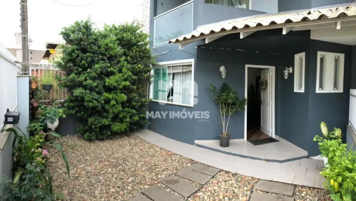 Sobrado com 2 dormitórios à venda, 268 m² por R$ 1.043.000,00 - Centro - Penha/SC