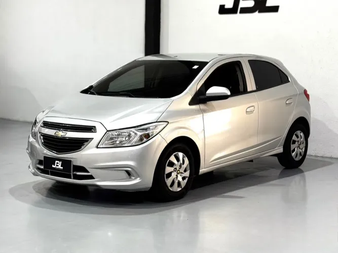Chevrolet Onix JOY Hatch 1.0 8V Flex Mec. 4P 2018