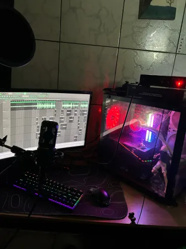 Pc Gamer completo Ryzen 5 5600. Para vender logo !!! Tem conversa