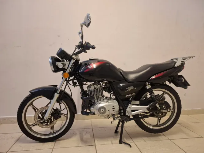 Suzuki Yes 2013/2014 2° Dono