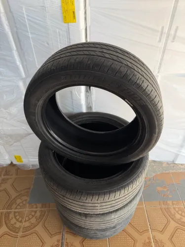 Pneus 215 50 17 Bridgestone turanza