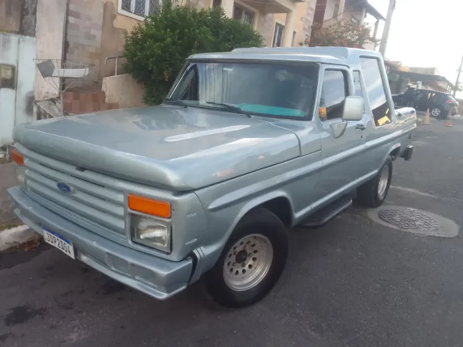 Ford F-1000 Super Diesel / Super Diesel Turbo 1987