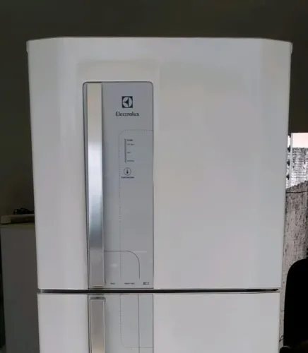 Geladeira Electrolux DF42 Muito Linda!!!