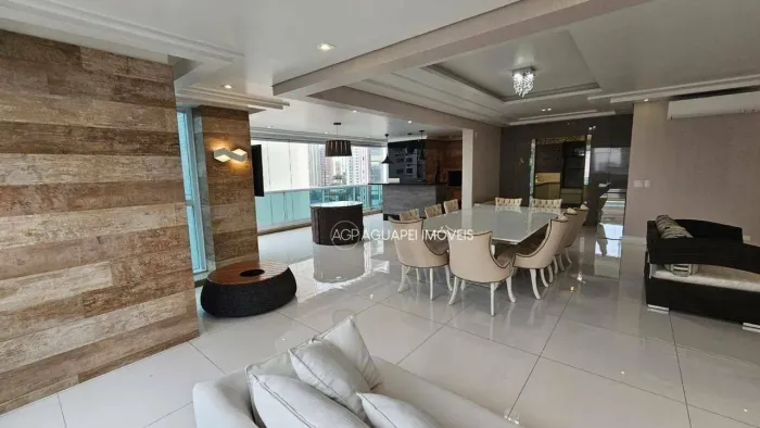 Apartamento com 3 dormitórios para alugar, 244 m² por R$ 30.000,00/mês - Jardim Anália Fra