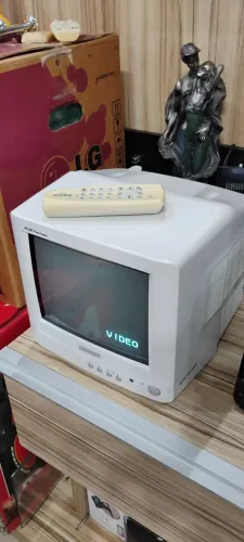 Tv Semp 1030