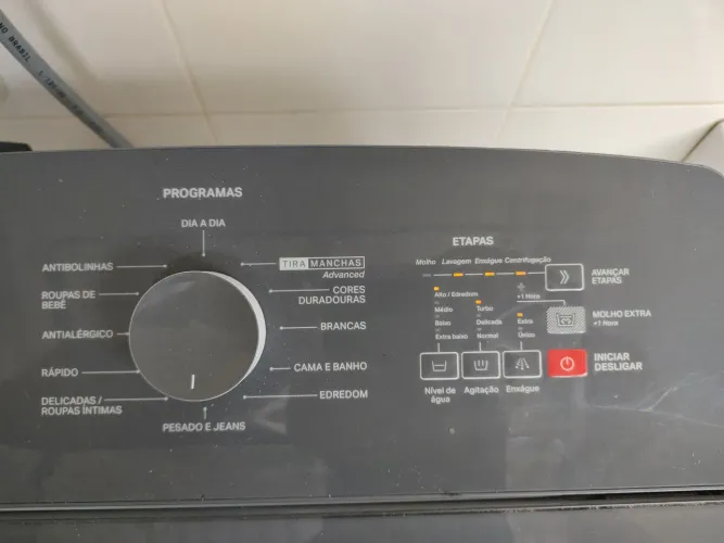 Estou vendendo uma máquina de lavar roupa de 12kilos