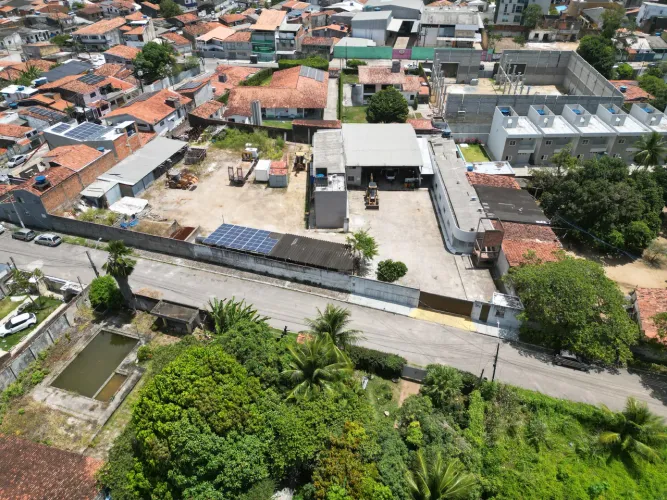 Galpao com predio comercial Barro duro
