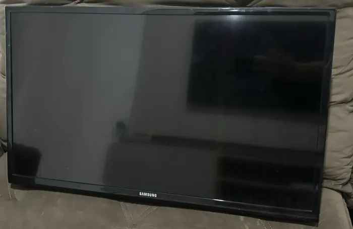 Tv Samsung 32 polegadas e painel