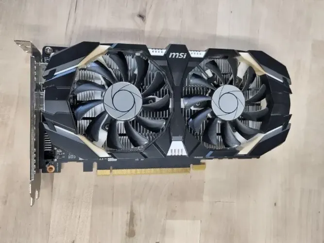 Placa de Vídeo MSI GeForce GTX 1050 Ti 4GB GDDR5 OC - Dual Fan