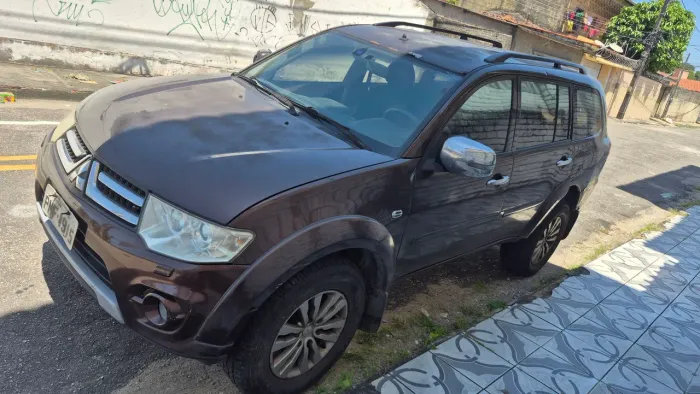 Mitsubishi Pajero HPE 3.2 4X4 T.i. Dies. 5P Aut. 2016