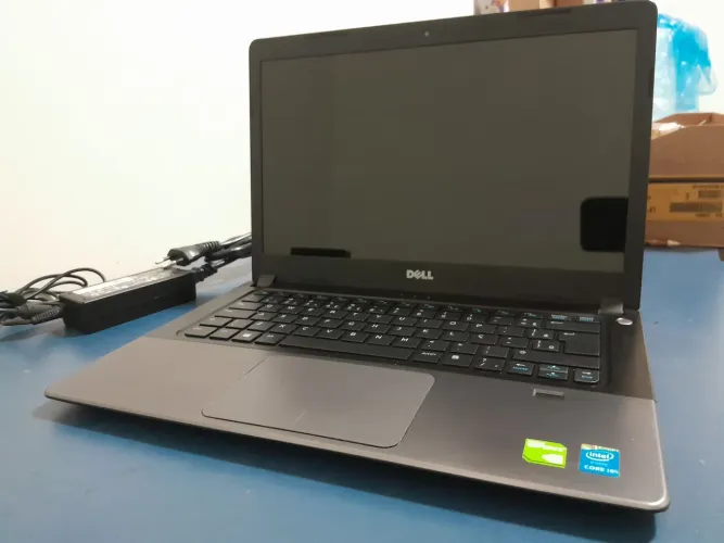 Notebook Dell Vostro 5470 Intel Core i5 com Placa GeForce - Ultra Fino e Leve!