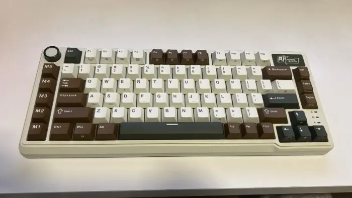 Teclado Mecânico Wireless RK Royal Kludge RK L75 (Switch Bege, RGB)