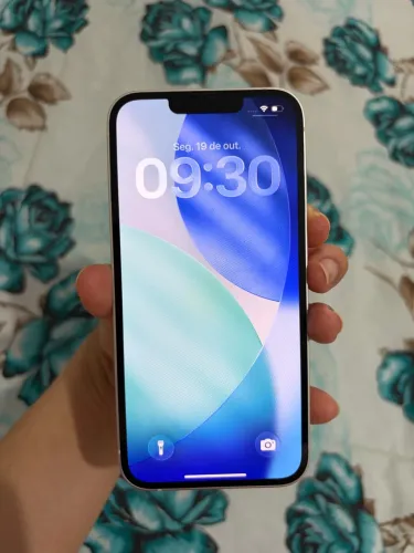 iPhone 13 128 GB Branco | Saúde da bateria 100 %