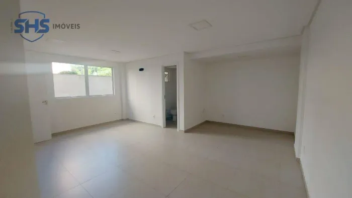 Sala para alugar, 44 m² por R$ 2.100/mês - Jardim Blumenau - Blumenau/SC