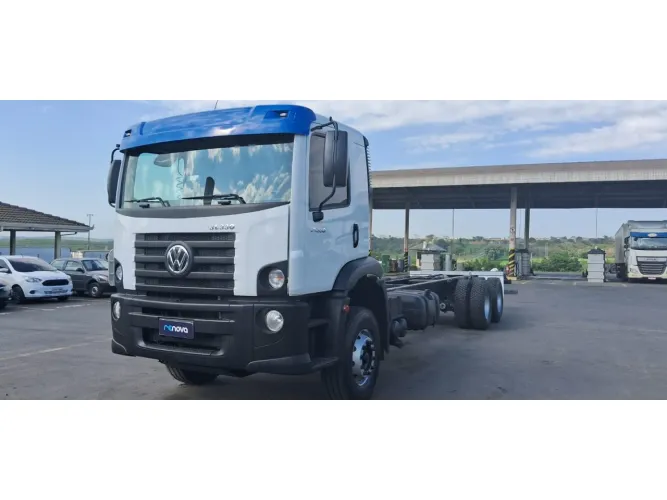Volkswagen 25.360 2023