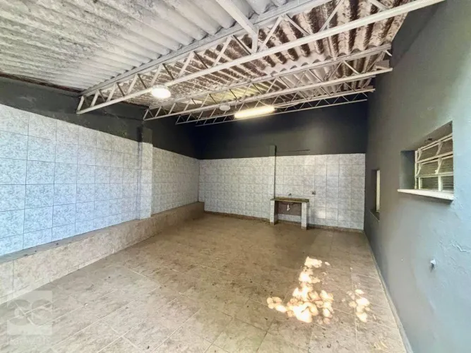 Casa com 3 dormitórios para alugar, 200 m² por R$ 3.200,00/mês - Alto - Itu/SP