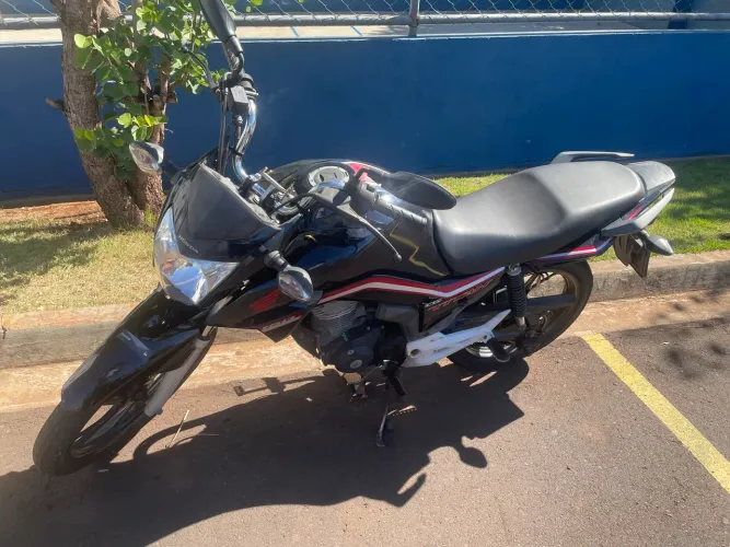 Titan 160