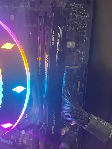 MEMÓRIA RAM HYPERX DDR4 4GB 2400mhz Com SUPORTE XMP 2.0