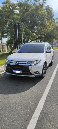 Mitsubishi Outlander 2.0 16V 160cv Aut. 2016