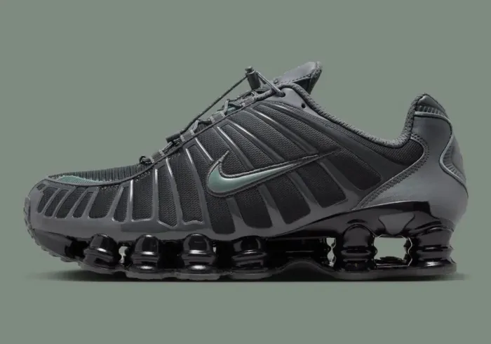 NIKE SHOX TL EDIÇÃO LIMITADA COMPRADA EM AMSTERDAM 