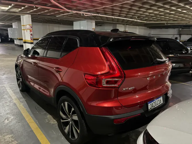 Volvo XC40 XC 40 T-5 Híbrido R-design 1.5 262cv FWD 2022