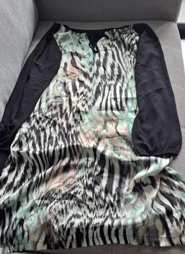 Roupas semi novas